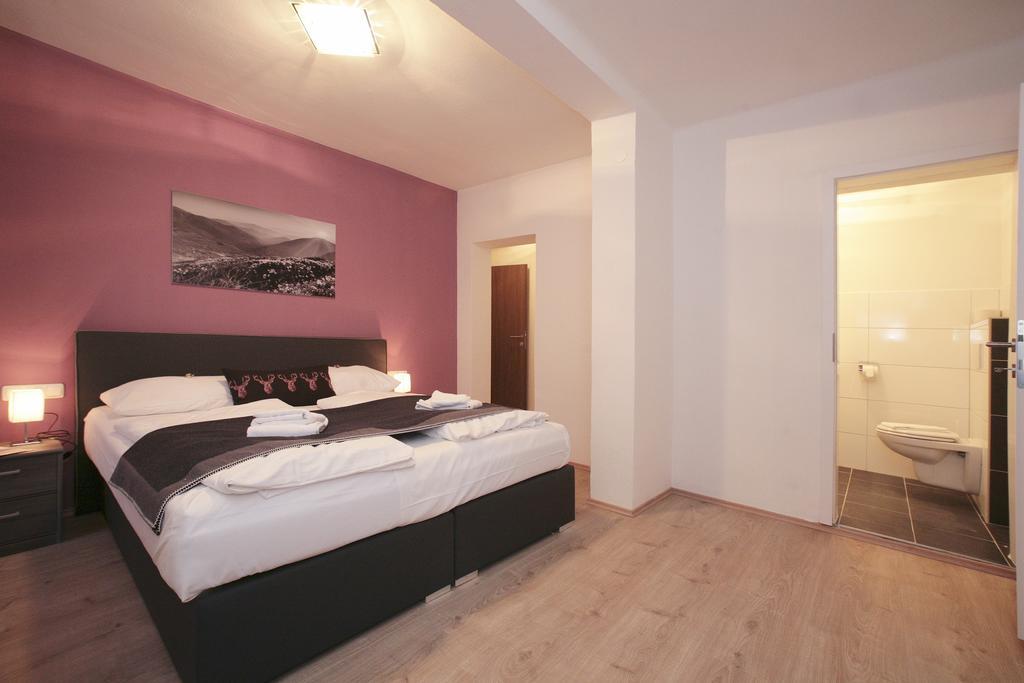 Lake And Cityhotel Edelweiss - Self Check In Zell am See Exterior foto
