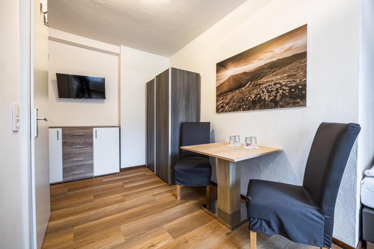 Lake And Cityhotel Edelweiss - Self Check In Zell am See Exterior foto